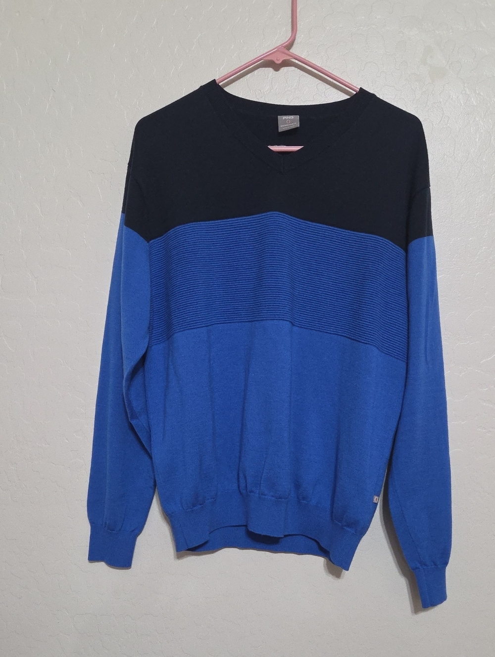 PING SensorWarm Men’s XL 50% Merino Wool Sweater Blue Black V Neck Golf